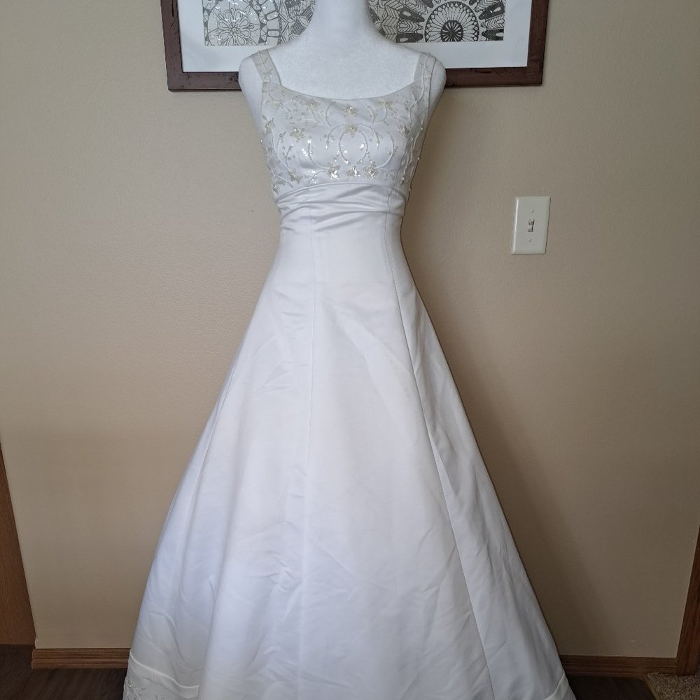 Oleg Cassini / David's Bridal White Gown